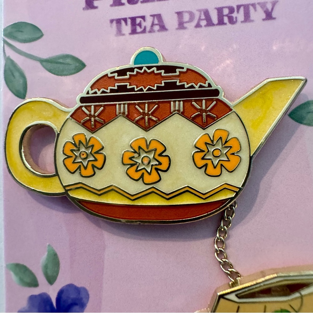 NWT. Disney Parks Pin Moana Princess Tea Party Teapot & Teacup LE Pin - Picture 3 of 14